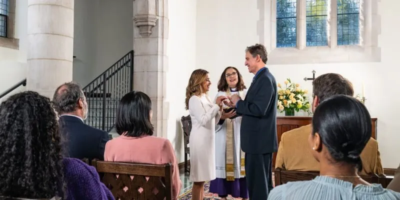 How to successfully plan a wedding at a church
